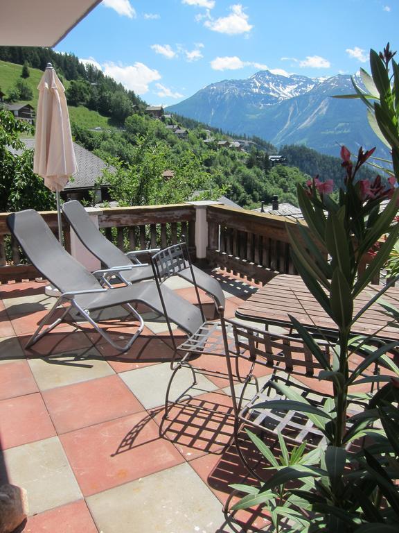 La Demeure Des Elfes Bed & Breakfast Albinen Exterior photo